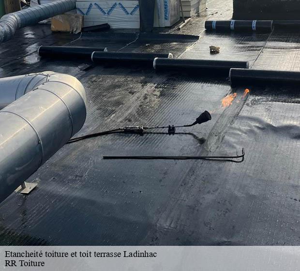 Etancheité toiture et toit terrasse ladinhac-15120 RR Toiture